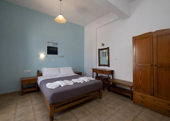 Livadia Aparthotel *