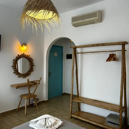Livadia Páros
