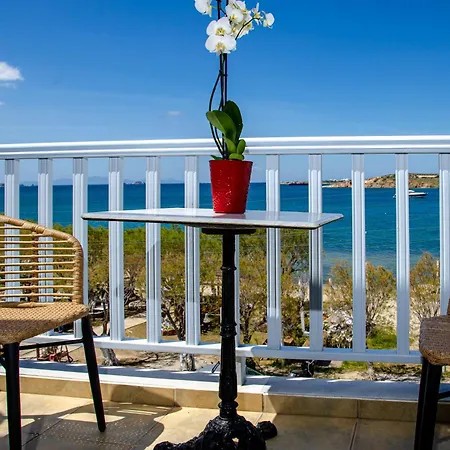 Livadia Aparthotel *