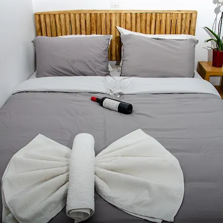 Livadia Aparthotel Páros