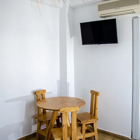Aparthotel Livadia