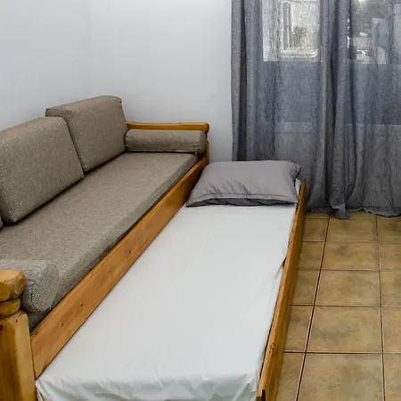 Livadia Aparthotel