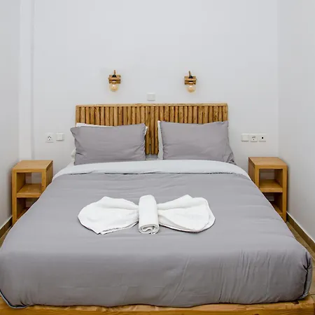 Livadia Aparthotel Páros